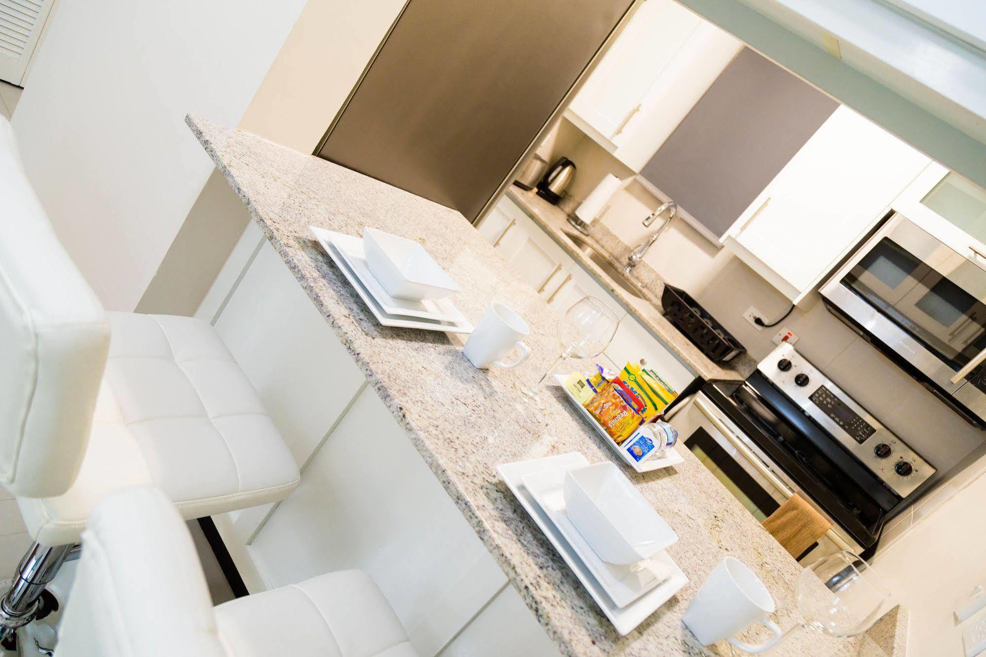 Kingsway New Kingston Guest Apartment II ภายนอก รูปภาพ