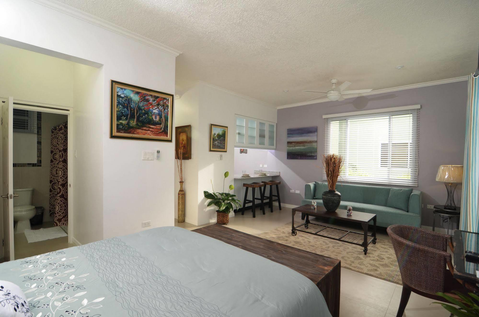 Kingsway New Kingston Guest Apartment II ภายนอก รูปภาพ