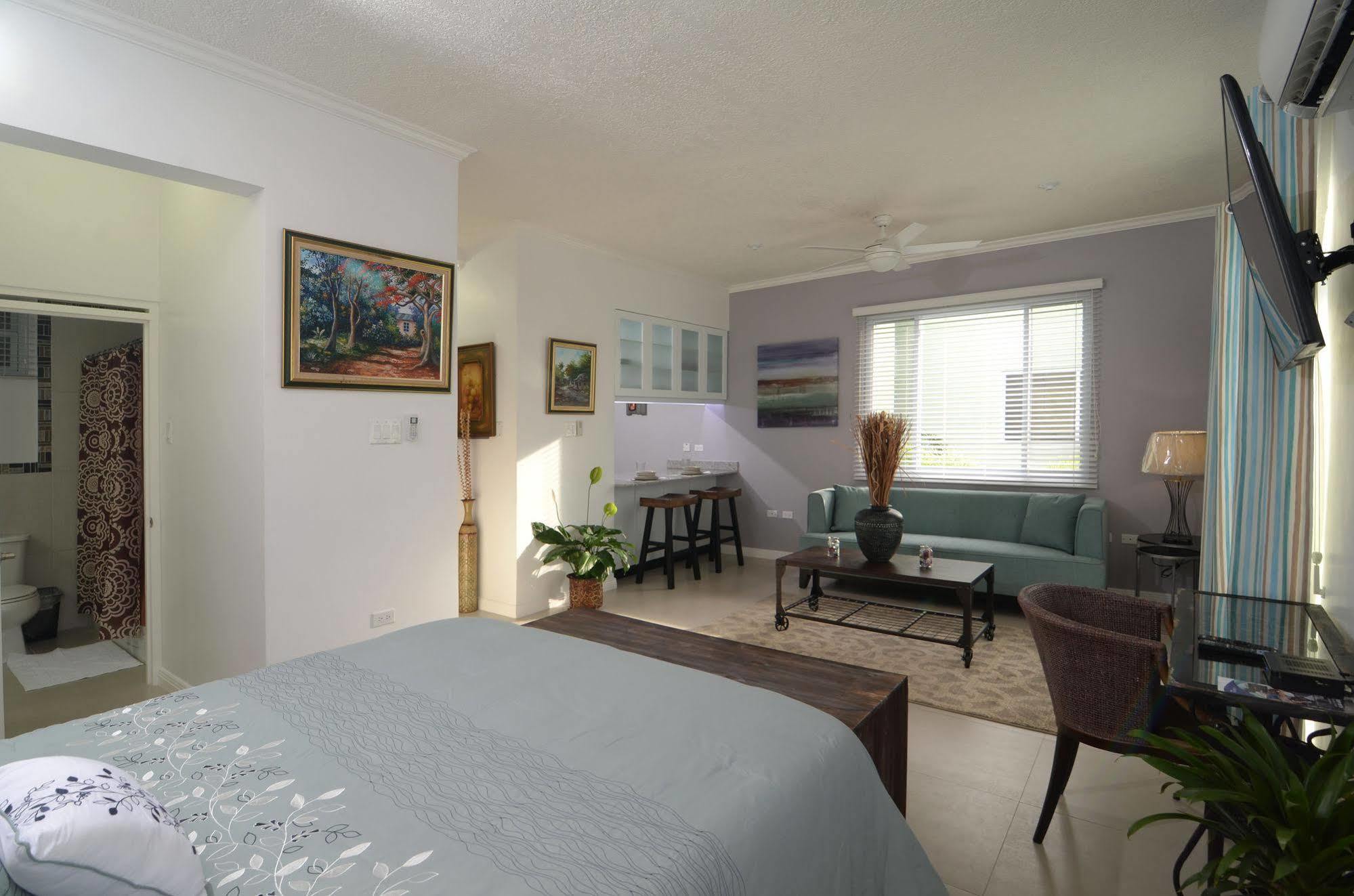 Kingsway New Kingston Guest Apartment II ภายนอก รูปภาพ