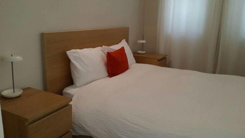 Kingsway New Kingston Guest Apartment II ภายนอก รูปภาพ