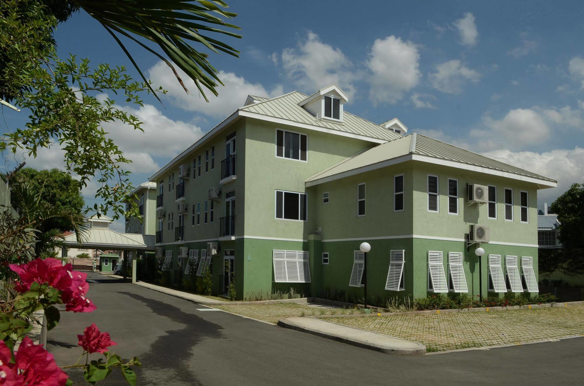 Kingsway New Kingston Guest Apartment II ภายนอก รูปภาพ